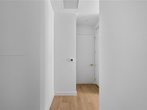 2655 S Bayshore Dr 1707, Miami FL 33133