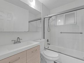 Undisclosed Address #A11818899, Deerfield Beach FL 33441