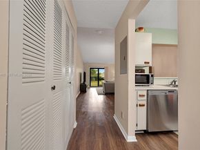 9449 Boca Cove Cir 911, Boca Raton FL 33428
