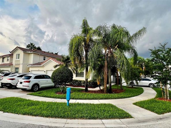 18709 SW 28th St, Miramar FL 33029