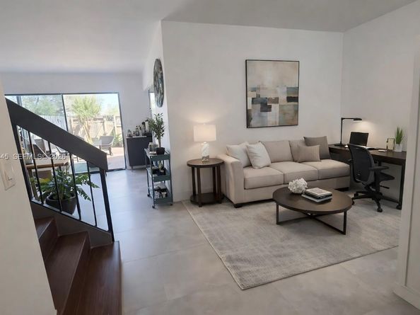 5925 SW 133rd Ct, Miami FL 33183