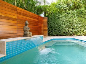 1900 Pizarro St, Coral Gables FL 33134