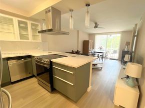 3660 NE 166th St 104+ 32' DOCK, North Miami Beach FL 33160