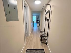 3660 NE 166th St 104+ 32' DOCK, North Miami Beach FL 33160