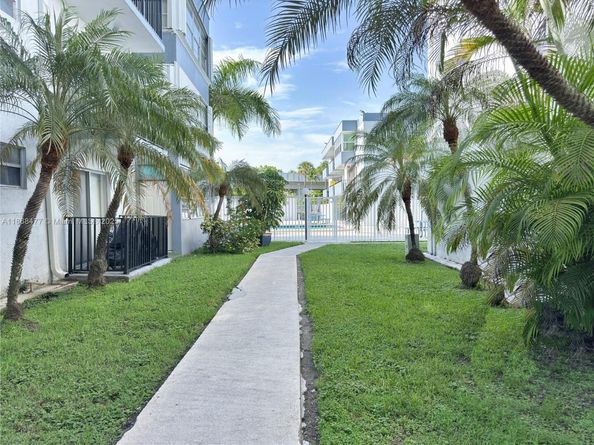 2465 SW 18th Ave 3307, Miami FL 33145