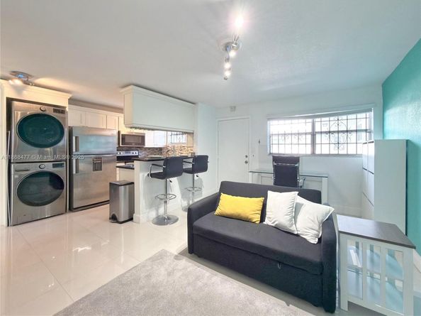 2465 SW 18th Ave 3307, Miami FL 33145