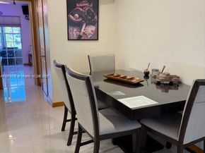 32 Bedford B 32, West Palm Beach FL 33417