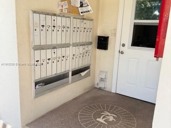 32 Bedford B 32, West Palm Beach FL 33417