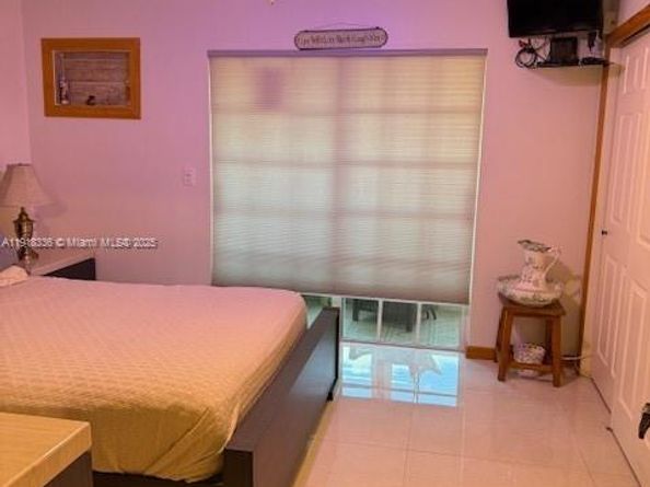 32 Bedford B 32, West Palm Beach FL 33417