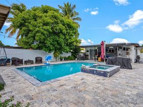 864 E 29th St, Hialeah FL 33013