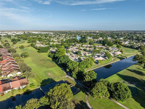 9234 Wedgewood Ln D7, Tamarac FL 33321