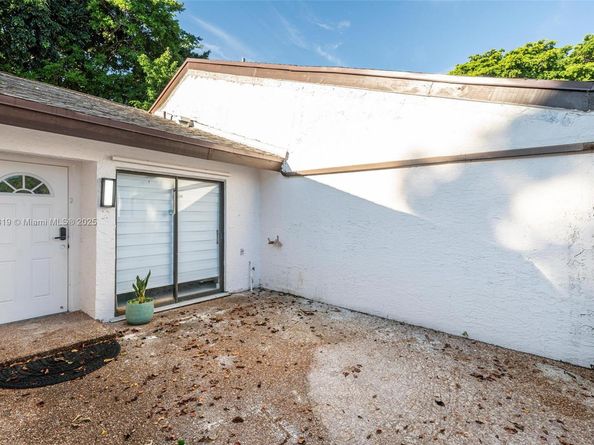 9234 Wedgewood Ln D7, Tamarac FL 33321