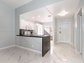 9234 Wedgewood Ln D7, Tamarac FL 33321