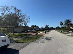 2910 NW 25th St, Fort Lauderdale FL 33311