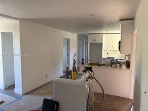 2910 NW 25th St, Fort Lauderdale FL 33311