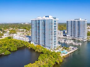 17111 Biscayne Blvd 606, North Miami Beach FL 33160