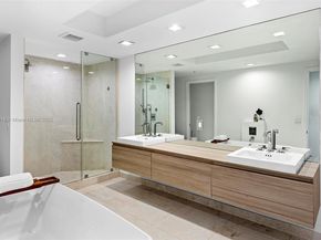 17111 Biscayne Blvd 606, North Miami Beach FL 33160