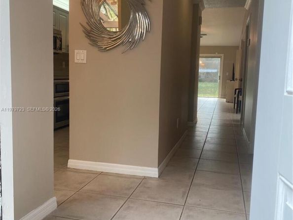 803 SW 119th Way, Davie FL 33325