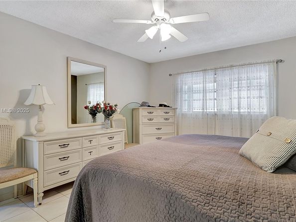 4706 NW 36th St 507, Lauderdale Lakes FL 33319