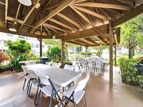 4706 NW 36th St 507, Lauderdale Lakes FL 33319