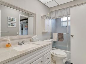 4706 NW 36th St 507, Lauderdale Lakes FL 33319