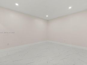 2737 W 55th Pl, Hialeah FL 33016