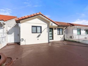 2737 W 55th Pl, Hialeah FL 33016