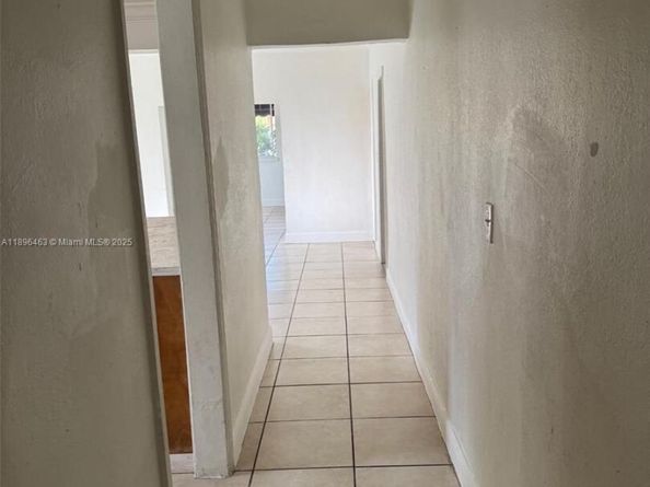 1738 SW 17th St, Miami FL 33145