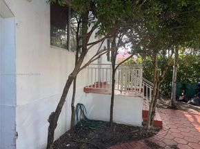 1738 SW 17th St, Miami FL 33145