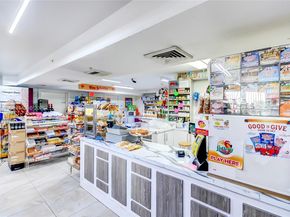 5077 NW 7th St TS7, Miami FL 33126