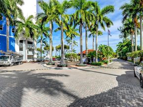 5077 NW 7th St TS7, Miami FL 33126