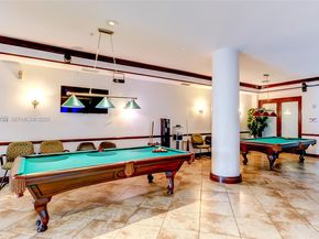 5077 NW 7th St TS7, Miami FL 33126