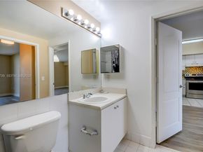 5077 NW 7th St TS7, Miami FL 33126