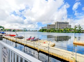 5077 NW 7th St TS7, Miami FL 33126