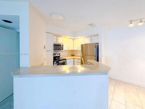 3440 N Pinewalk Dr N 518, Margate FL 33063