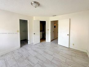 3440 N Pinewalk Dr N 518, Margate FL 33063