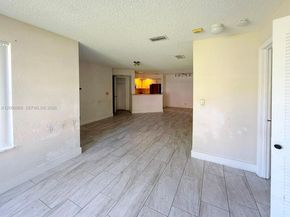 3440 N Pinewalk Dr N 518, Margate FL 33063