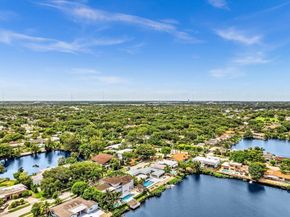 19801 NE 23rd Ave, Miami FL 33180