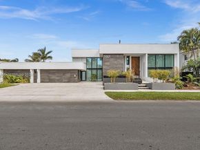 19801 NE 23rd Ave, Miami FL 33180