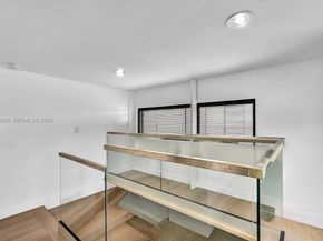 19801 NE 23rd Ave, Miami FL 33180