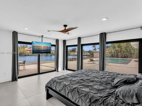 19801 NE 23rd Ave, Miami FL 33180