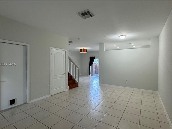 14157 SW 125th Ct, Miami FL 33186