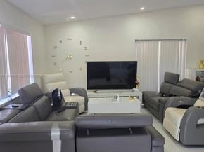 16242 SW 304th Ter, Homestead FL 33033