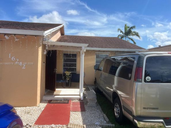 16242 SW 304th Ter, Homestead FL 33033