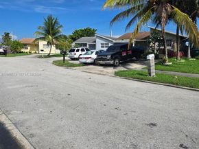 16242 SW 304th Ter, Homestead FL 33033