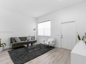 625 Bald Cypress Rd, Weston FL 33327