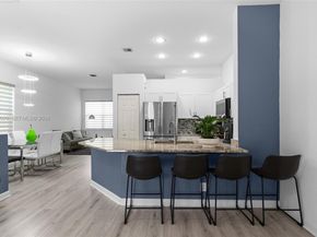 625 Bald Cypress Rd, Weston FL 33327