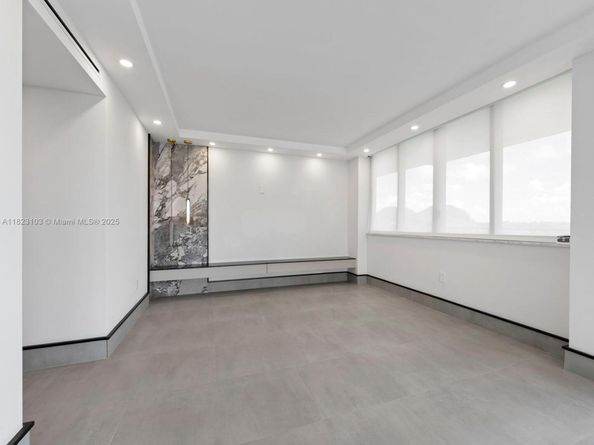 700 Coral Way 5, Coral Gables FL 33134
