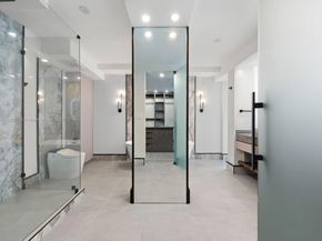 700 Coral Way 5, Coral Gables FL 33134