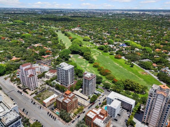 700 Coral Way 5, Coral Gables FL 33134